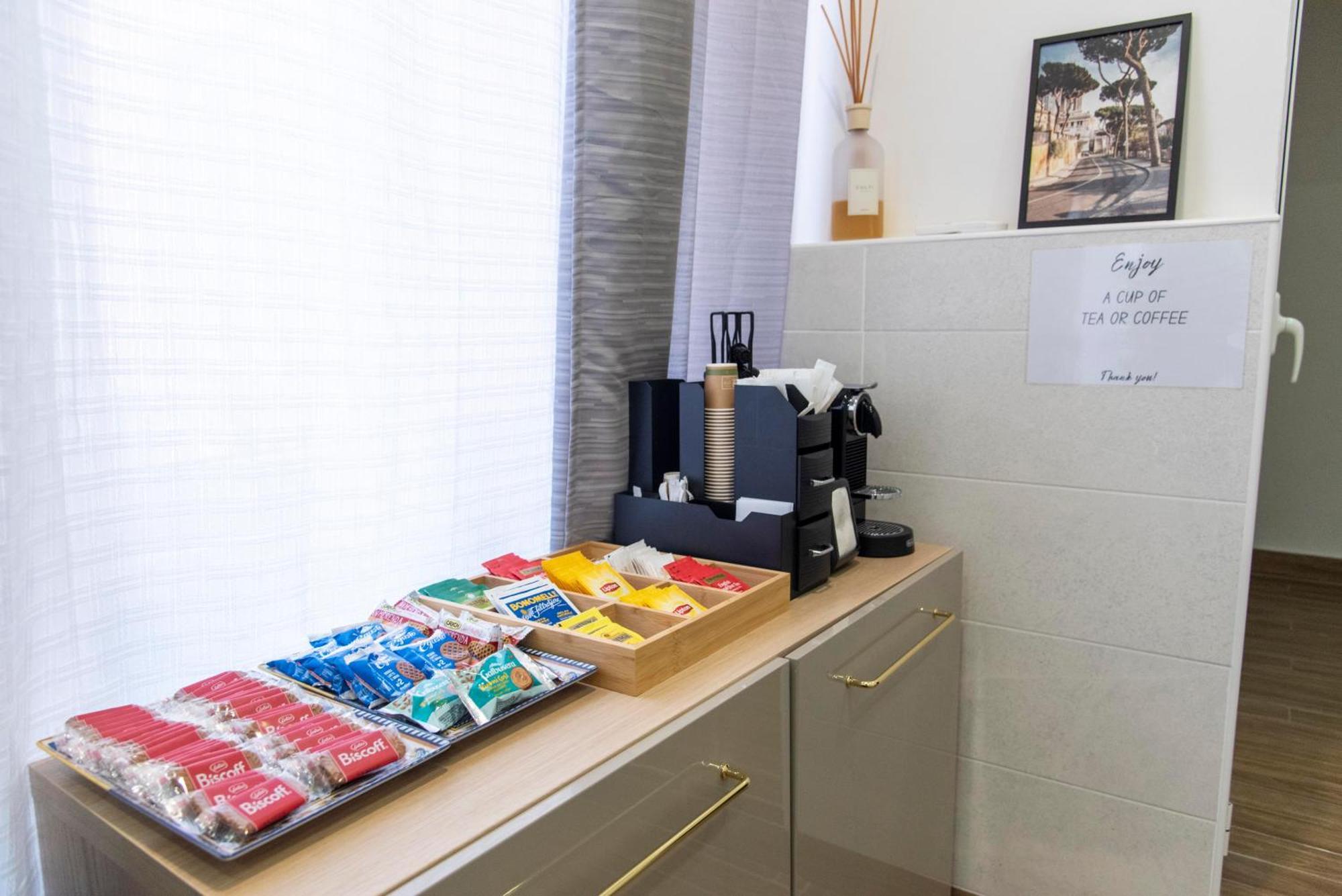 Susy'S Guest House - Room Spagna Roma Ngoại thất bức ảnh