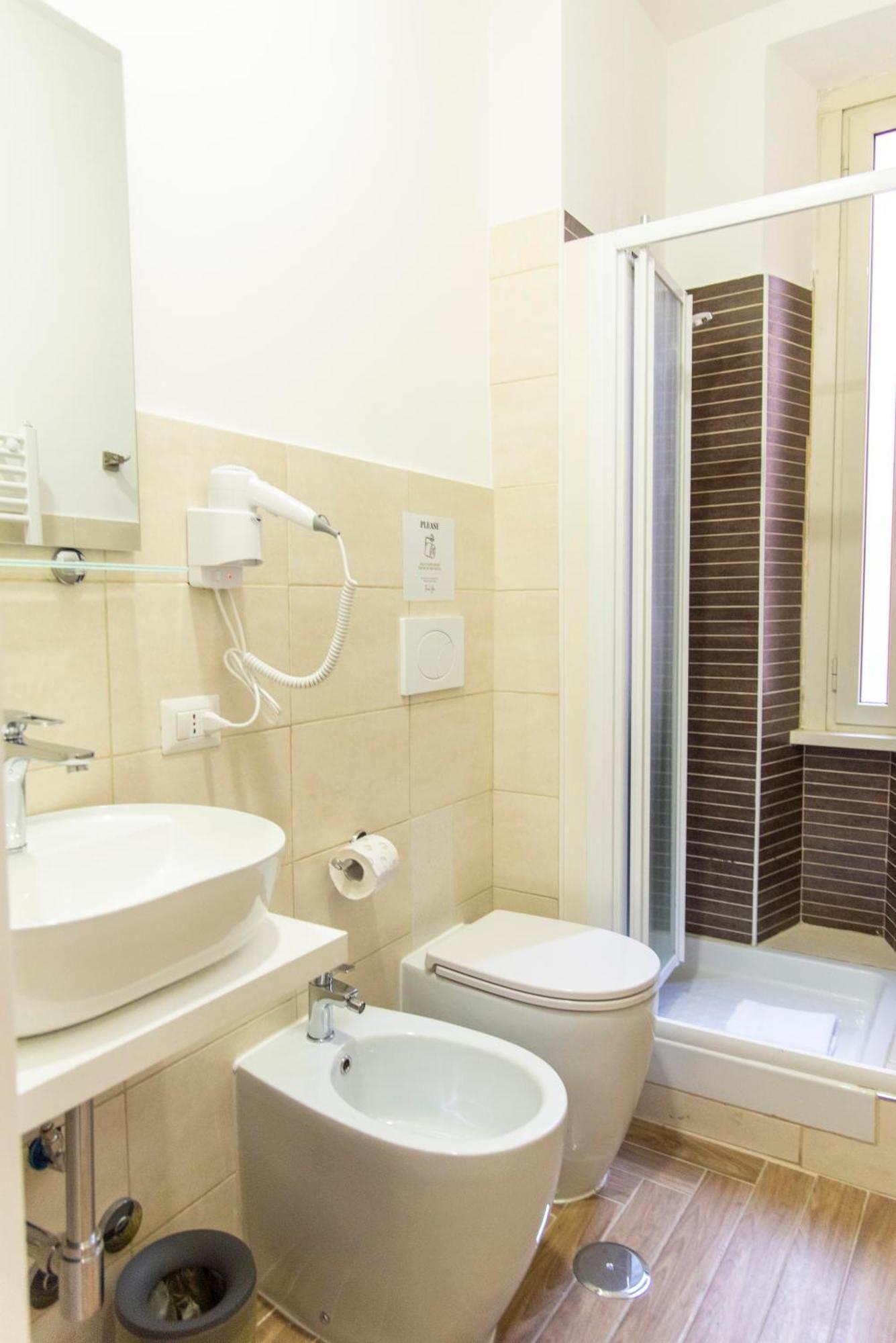 Susy'S Guest House - Room Spagna Roma Ngoại thất bức ảnh